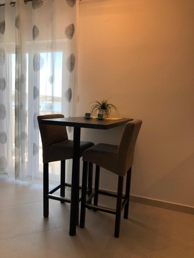 Apartments Aco Barbat na Rabu Eksteriør bilde